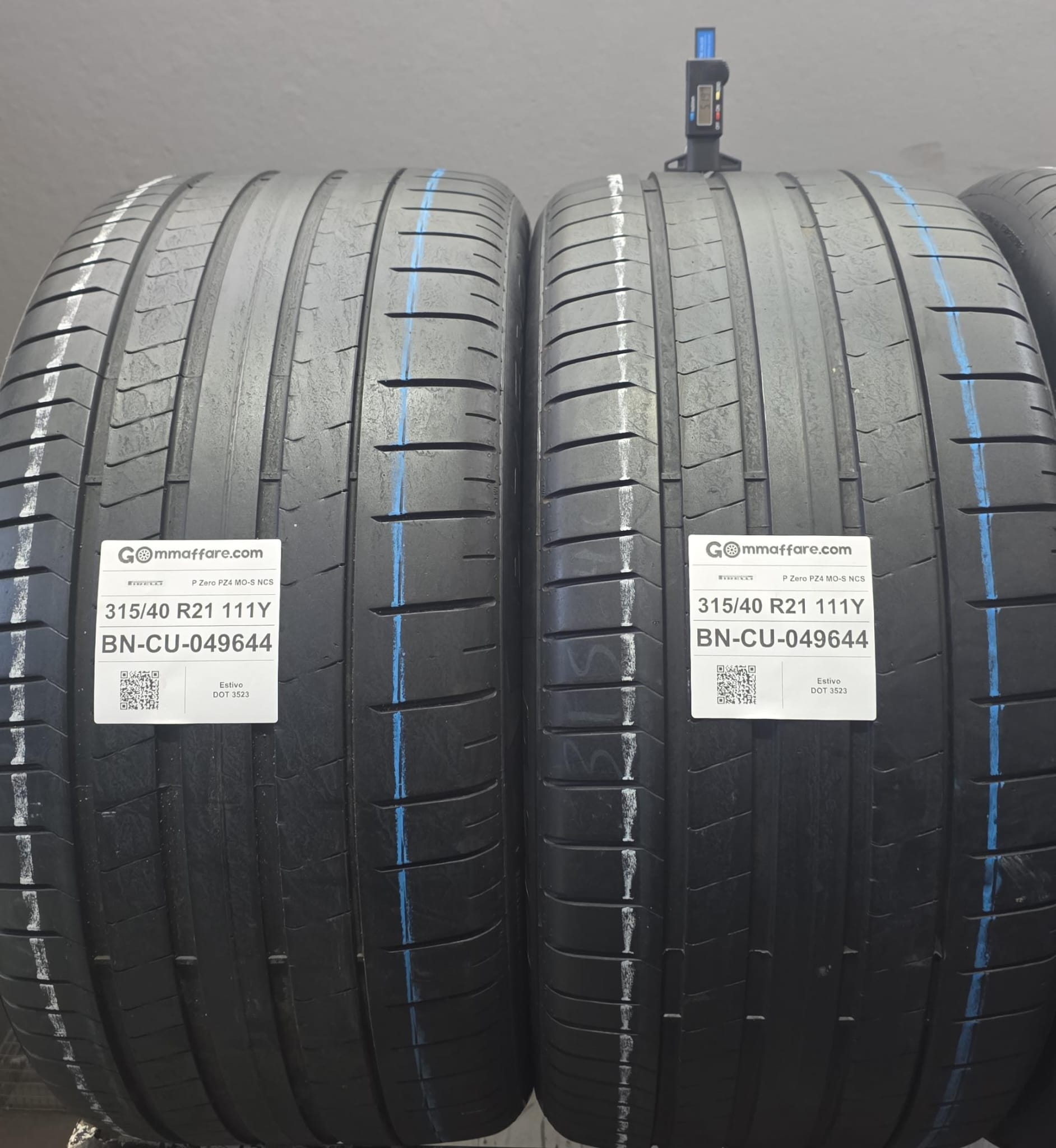 Pirelli P Zero PZ4 MO-S  NCS 315/40 R21
